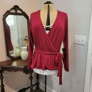 NWT 2X Wrap Style Ribbed Top w/Tie